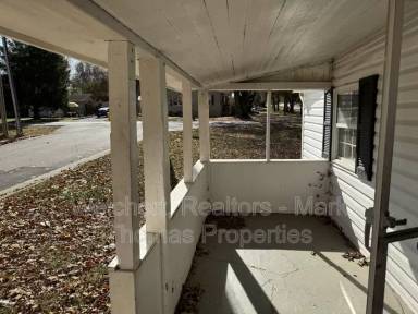 Main picture of 1403 Elm St