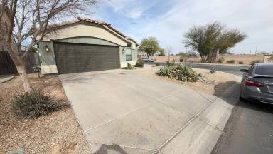 Main picture of 44754 W Sage Brush Dr