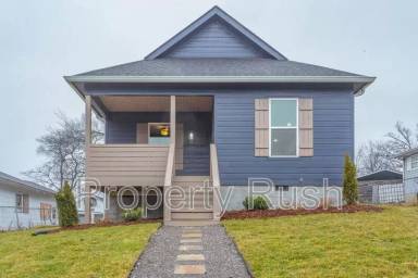 Main picture of 4815 16th Ave