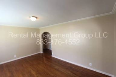 Main picture of 2232 6th St NE