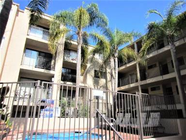 Main picture of Hillcrest Summit Apartments