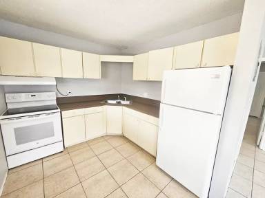 Main picture of 440 NW 40th Ct Apartments