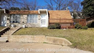 Main picture of 4908 Bonnell Ave