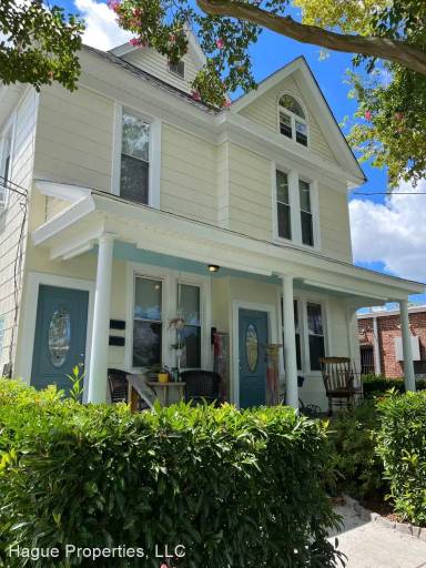 Main picture of 107 E 39th St