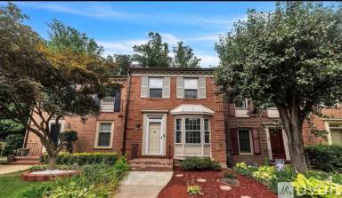 Main picture of 6813 Indian Run Ct