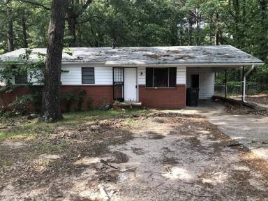 Main picture of 5100 Young Rd