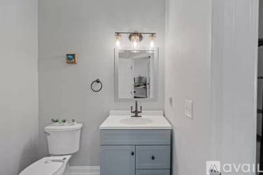 Main picture of 11420 Canoe Cove Ln
