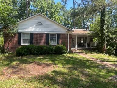 Main picture of 3119 Trenholm Rd