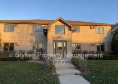 Main picture of 1020 Beauchamp - 4