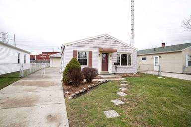 Main picture of 731 Reineck Dr