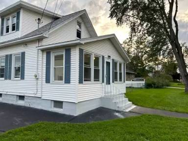 Main picture of 1330 Tracy Ave