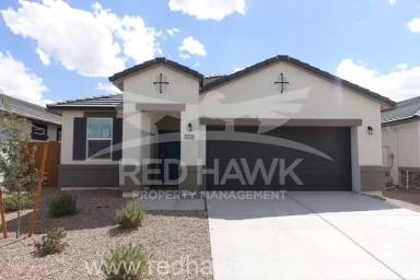 Main picture of 39975 W Shaver Dr