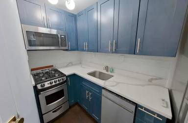 Main picture of 854 Amsterdam Ave