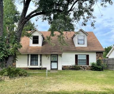 Main picture of 7878 Steven Franklin Dr