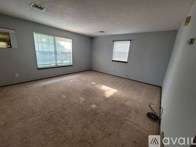 Main picture of 2608 Elwood Dr
