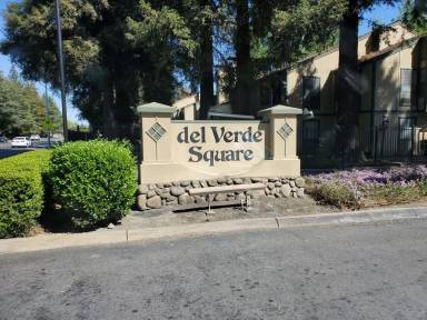 Main picture of 650 Del Verde Cir
