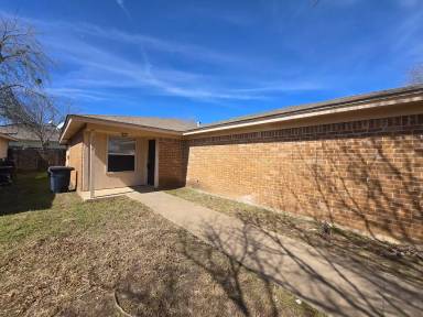Main picture of 3702 Hulen Park Cir