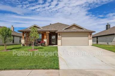 Main picture of 7811 Bellamy Dr