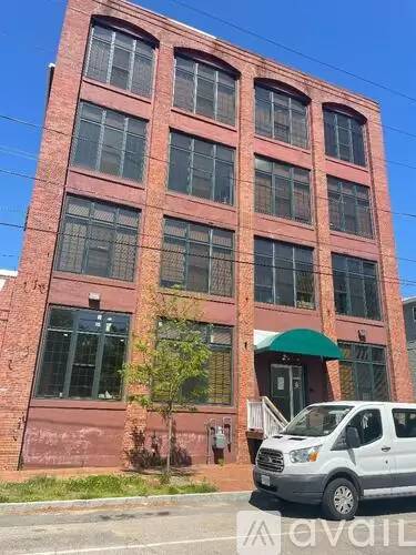 Main picture of 6 Grove St