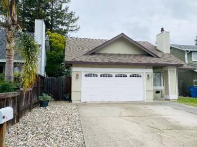 Main picture of 4338 Gilford Ln