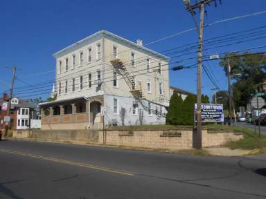 Main picture of 3039 Kutztown Rd