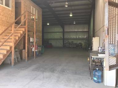 Main picture of 18 Patrick Rd