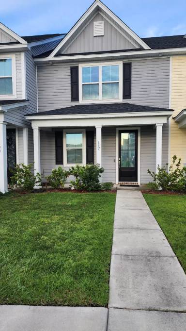 Main picture of 192 Kirkland St