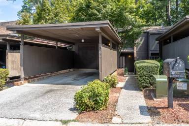 Main picture of 3506 Prestwick Dr