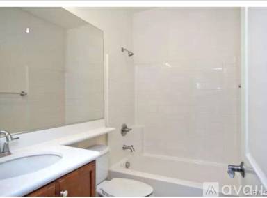 Main picture of 6 Colony Way