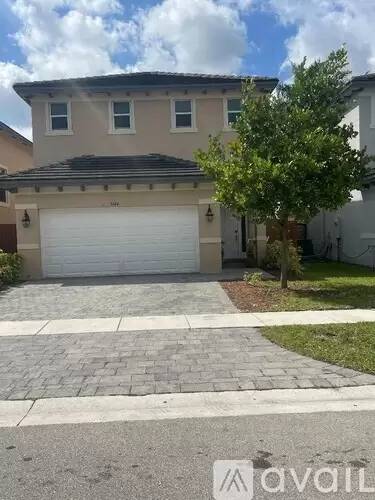 Main picture of 3144 SE 3rd Dr