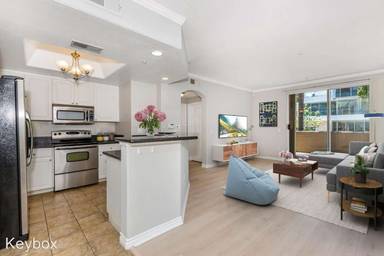 Main picture of Regents La Jolla