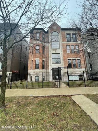 Main picture of 4806 S Saint Lawrence Ave