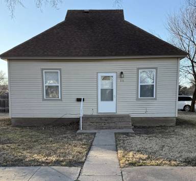 Main picture of 310 N Goethe Ave