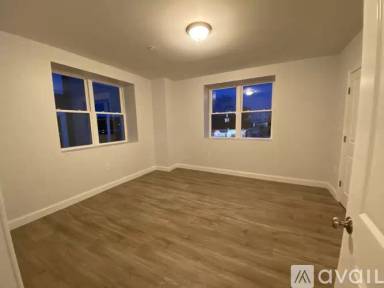 Main picture of 27 Water St