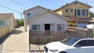 Main picture of 1637 Truman St