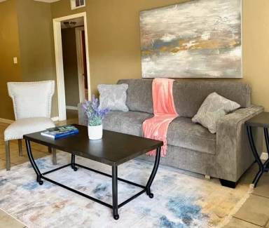 Main picture of 1500 Oleander Apt C