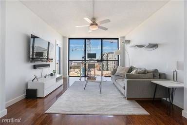 Main picture of 1280 West Condominium