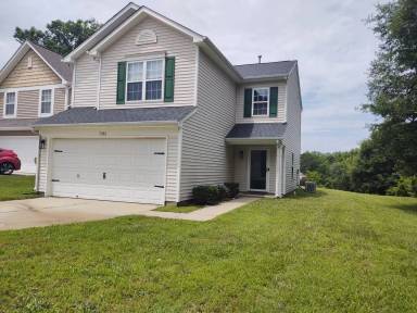 Main picture of 7302 Woodbourne Ln