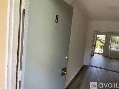 Main picture of 3720 Motor Ave