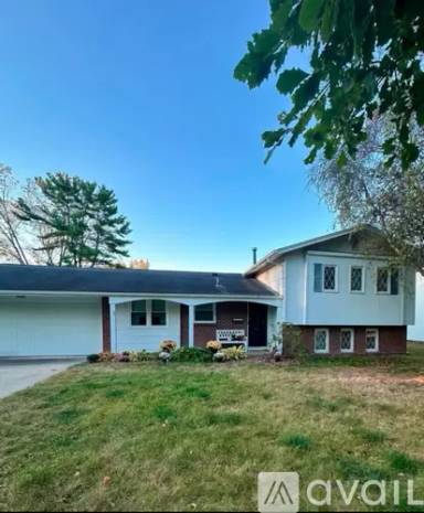 Main picture of 2725 Linden Rd