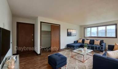 Main picture of 41 8th Avenue North - 15 Casselton, ND 58012