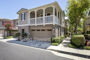 Main picture of 18960 Pelham Way