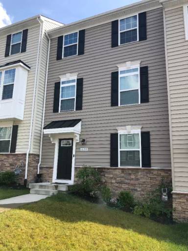 Main picture of 1020 Valley Run Dr