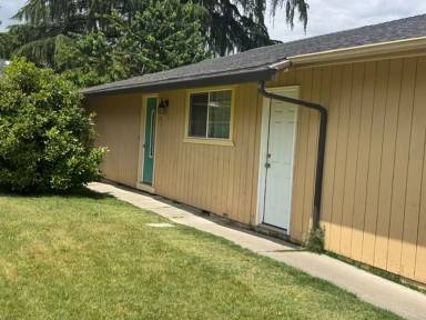 Main picture of 848 Olympic Ave