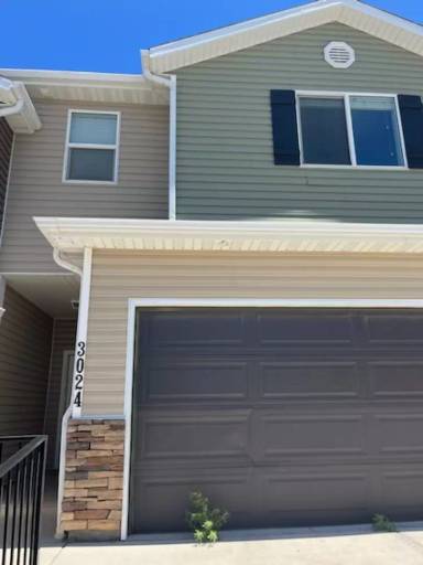 Main picture of 3024 N 275 E