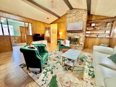 Main picture of 4409 75th Dr