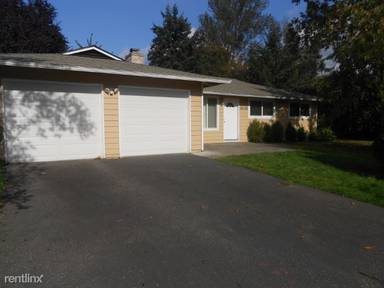 Main picture of 14108 NE 77th St
