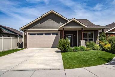 Main picture of 913 Cattail Ct