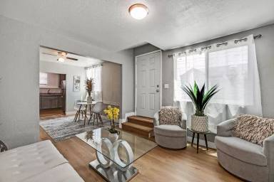 Main picture of 415 Napa St