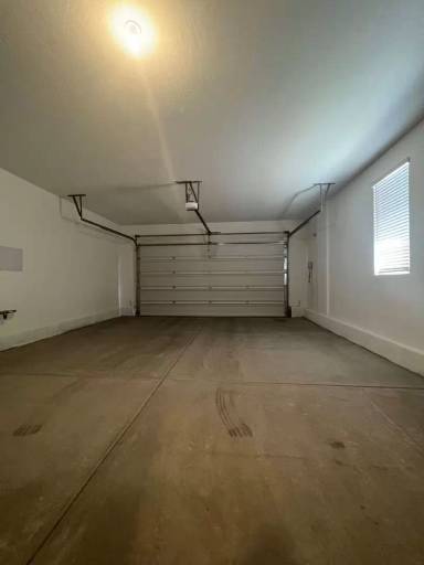 Main picture of 11685 Emerald Lake Ave